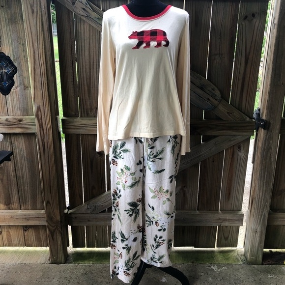 Cotton Pajama Set Long Sleeve Drawstring Pants Buffalo Plaid Bear & Pine Cones - Picture 1 of 8